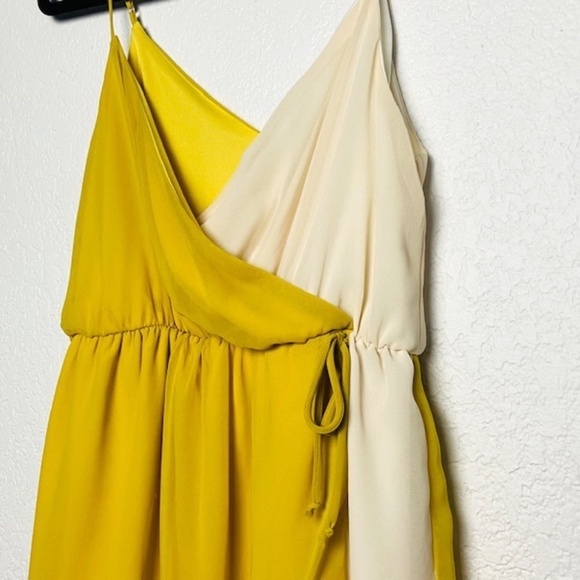 PEPPERMINT Yellow Cream Spaghetti Strap Dress Med - Picture 3 of 5
